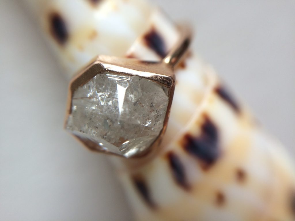 verus-raw-diamond-ring