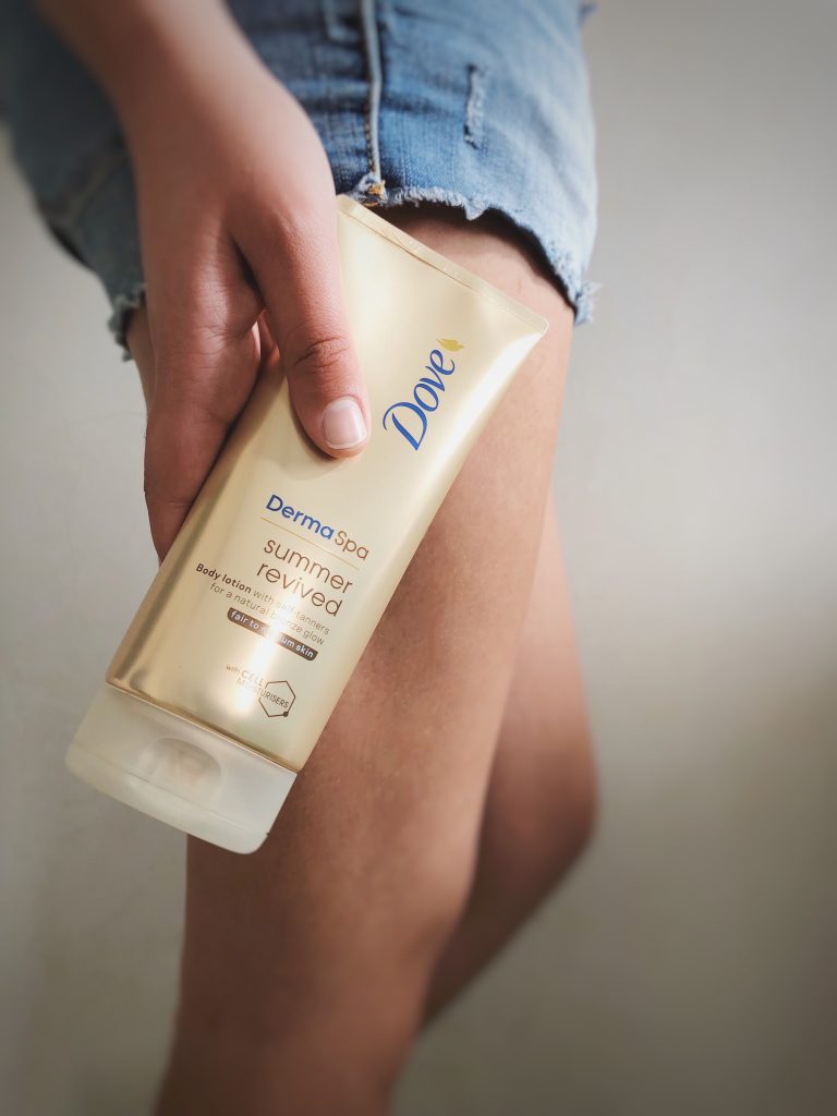 Dove DermaSpa Summer Revived Self-Tanning Body Lotion Fair to Medium (R99.9...